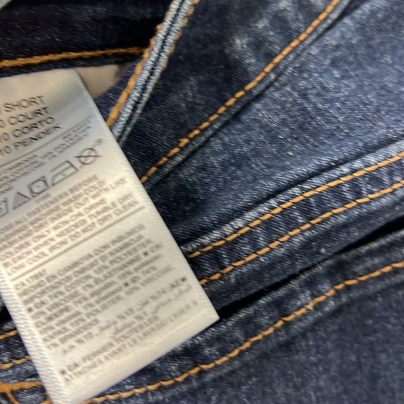 Old Navy Blue Jeans Size 10 Short - Picture 4 of 6